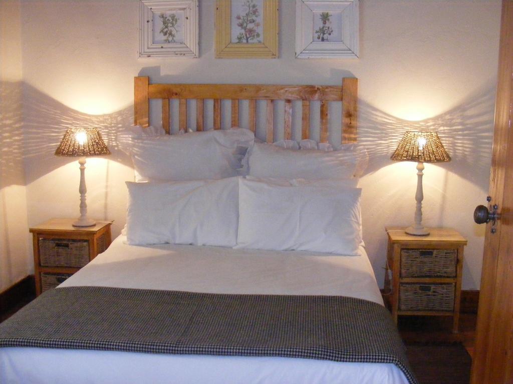Pepper Tree Accommodation Beaufort Wes Buitenkant foto
